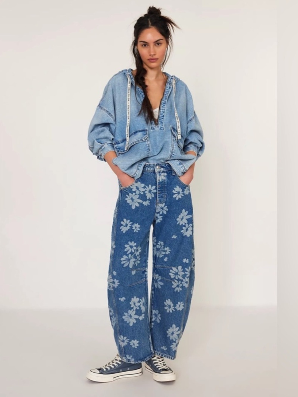 NWT + RARE Free People Good Luck Barrel Leg Jeans in Laser Daisy